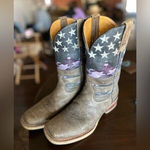 Tin Haul Co American Woman boots size 8